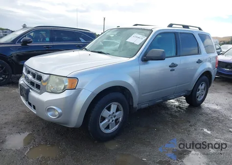 2010 Ford Escape Xlt из США, поврежденный, VIN 1FMCU0D79AKD07693